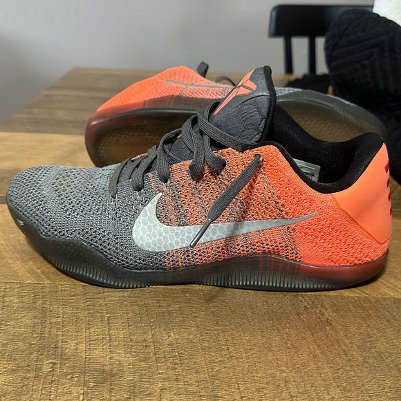 Nike Other - Nike 2016 Kobe 11 Elite Low Easter
